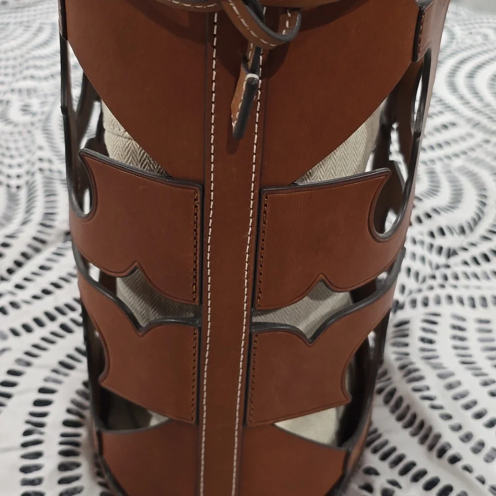 Tory Burch Tan Cutout Tote Bag - Picture 2 of 11